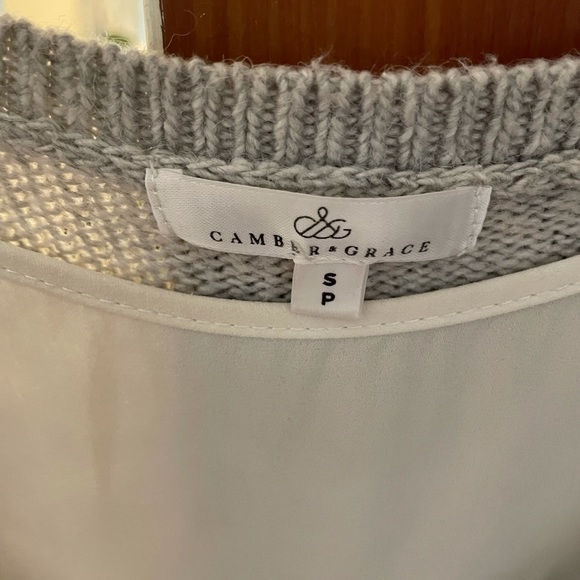 Sweater - Picture 3 of 3